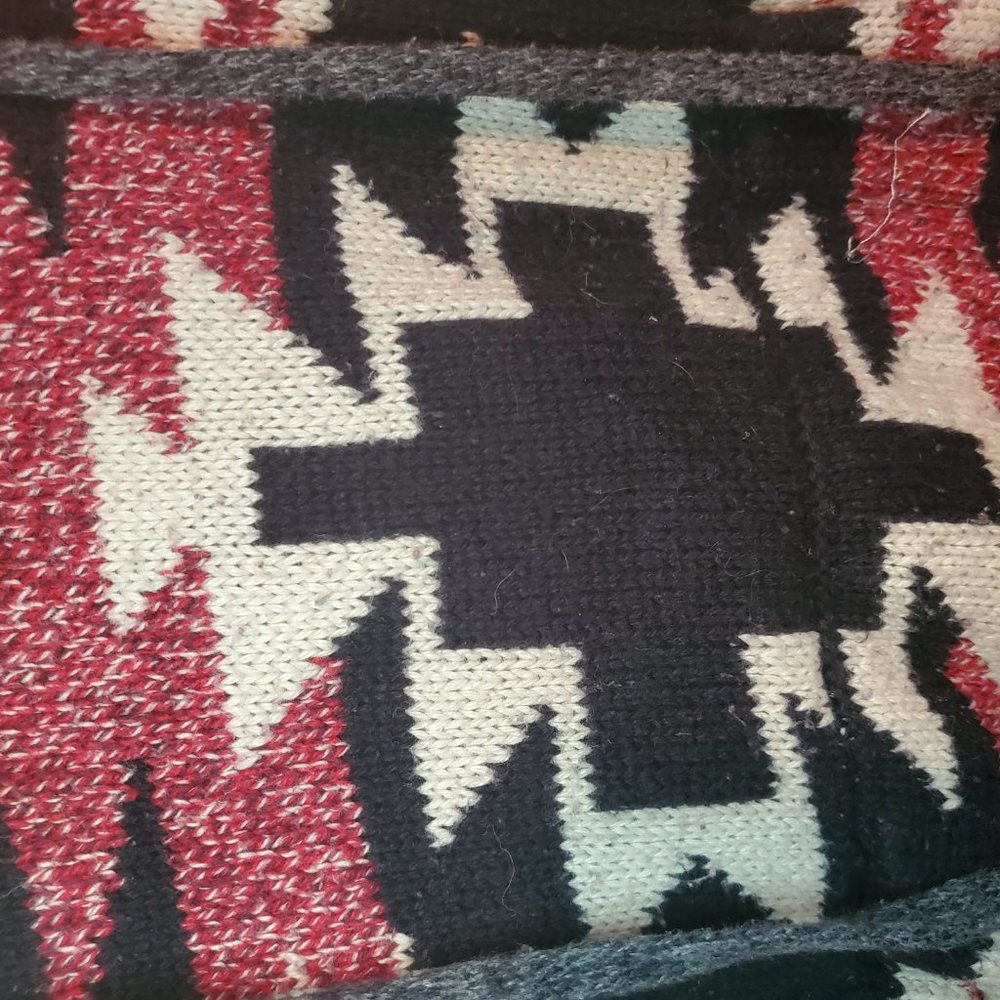 Sweater - Picture 3 of 3